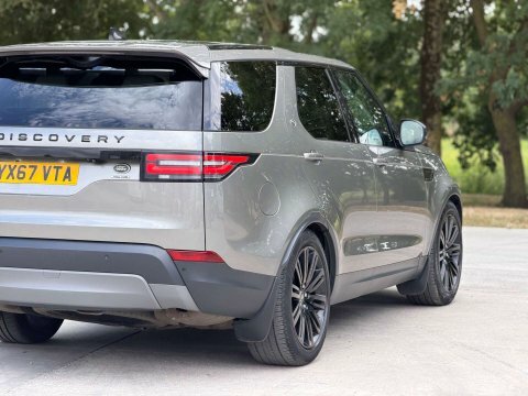 Land Rover Discovery 3 Discovery Hse Td6 Black #54