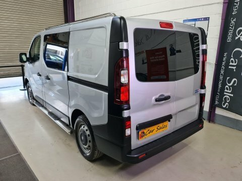 Vauxhall Vivaro 2018 68 1.6 Silver #4