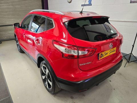Nissan Qashqai 2017 66 1.2 Red #6