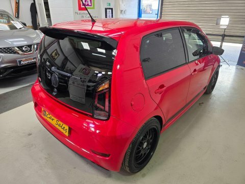 Volkswagen Up 2019 19 1.0 Red #2