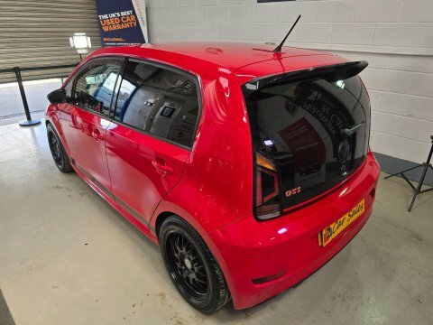 Volkswagen Up 2019 19 1.0 Red #6