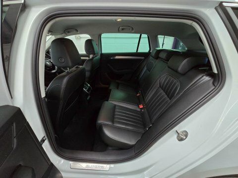 Skoda Superb 1.4L Se L Grey #46