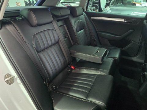 Skoda Superb 1.4L Se L Grey #16