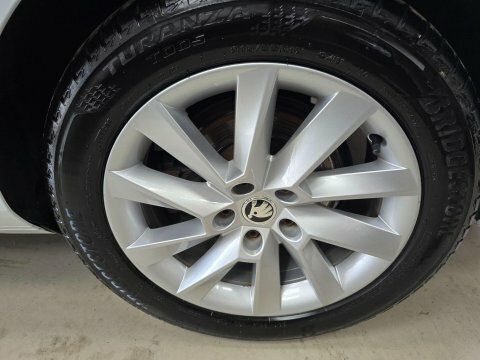 Skoda Superb 1.4L Se L Grey #49