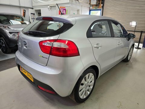 Kia RIO 2013 13 1.4 Silver #2