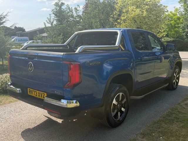 Volkswagen Amarok Pickup Blue #6