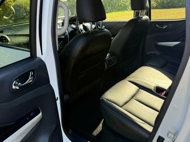Nissan Navara Double Cab Pick Up Tekna 2.3Dci 190 Tt 4Wd #14