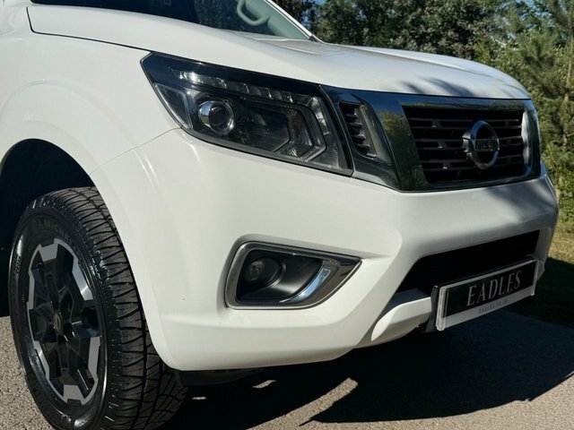 Nissan Navara Double Cab Pick Up Tekna 2.3Dci 190 Tt 4Wd #9