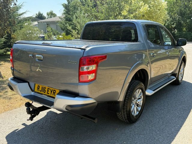 Mitsubishi L200 Pickup Grey #6