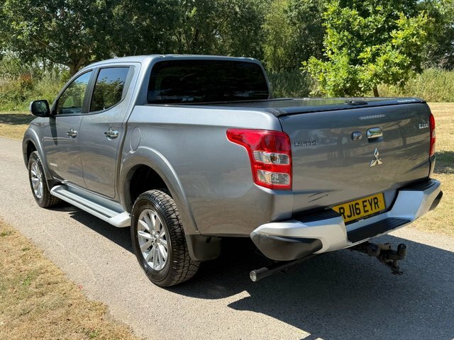 Mitsubishi L200 Pickup Grey #4