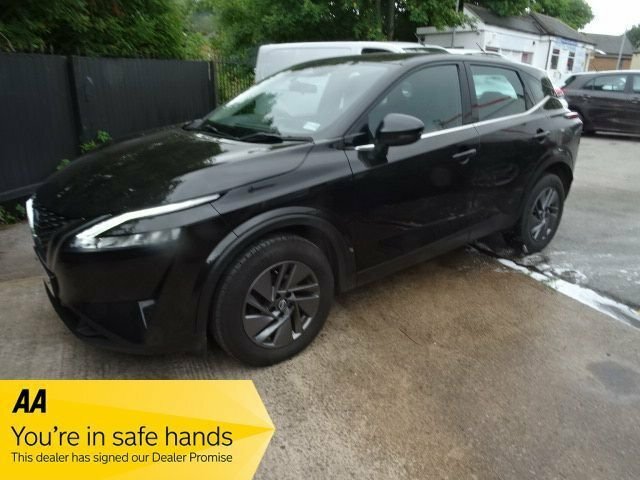 Nissan Qashqai 1.3L Acenta Premium Black