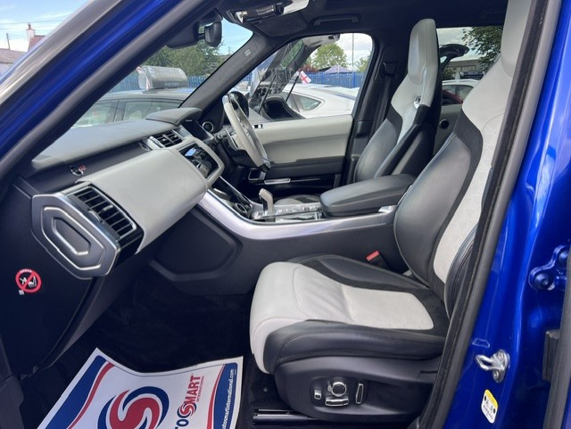 Land Rover Range Rover Sport Svr #5