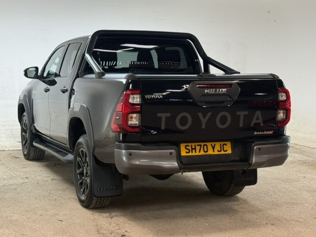 Toyota HILUX D-4d Invincible X U679 Ulez Black #6