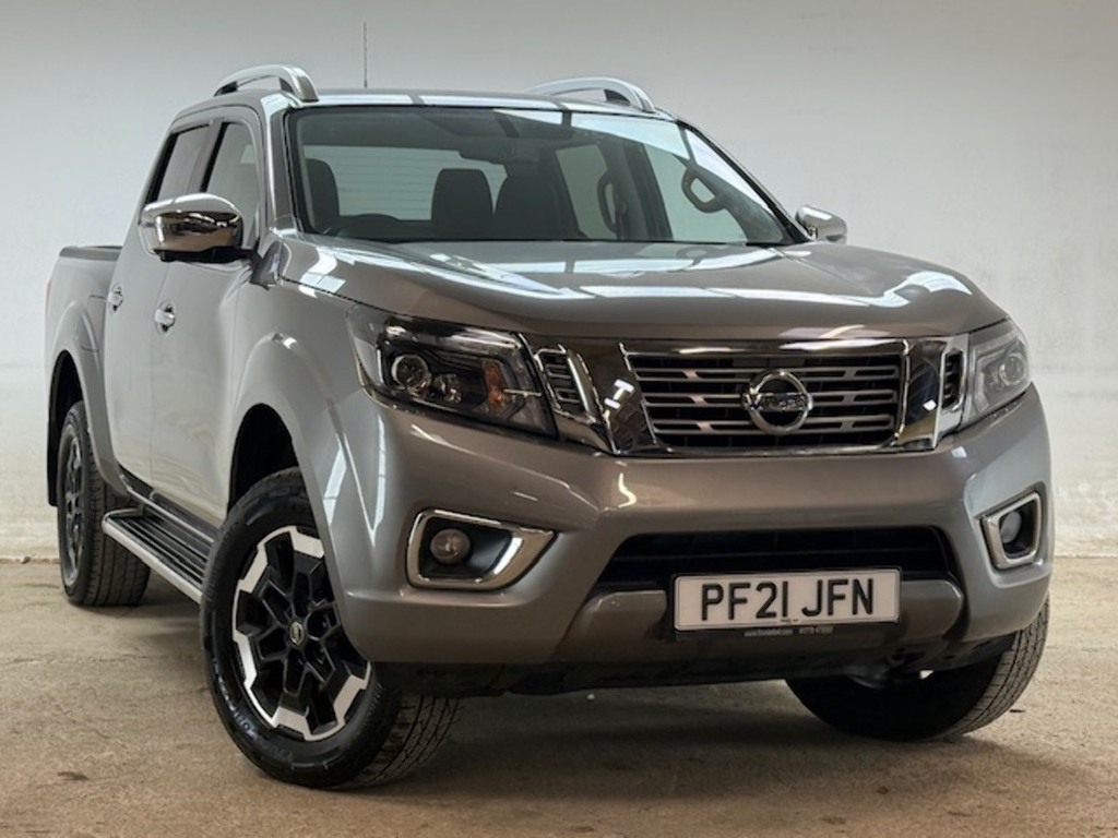 Nissan Navara Dci Tekna U582 Ulez Grey