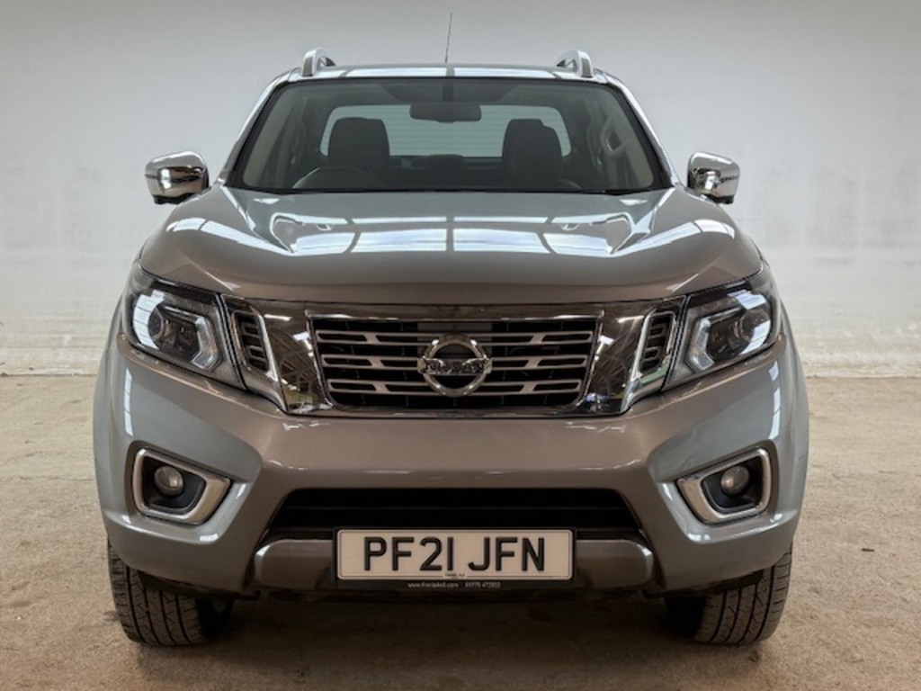 Nissan Navara Dci Tekna U582 Ulez Grey #2