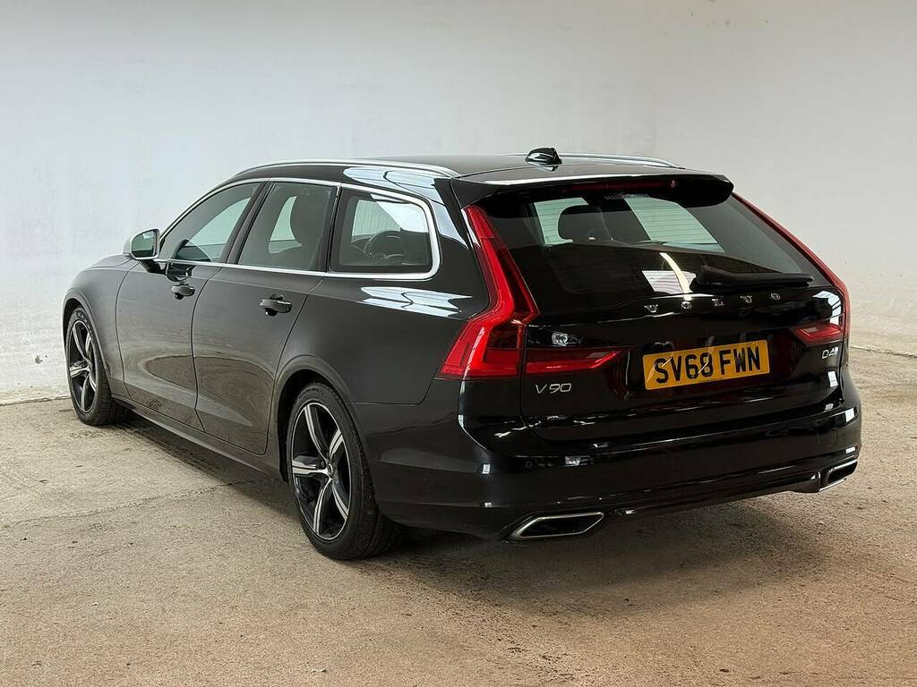 Volvo V90 D4 R-design U676 Ulez Black #4