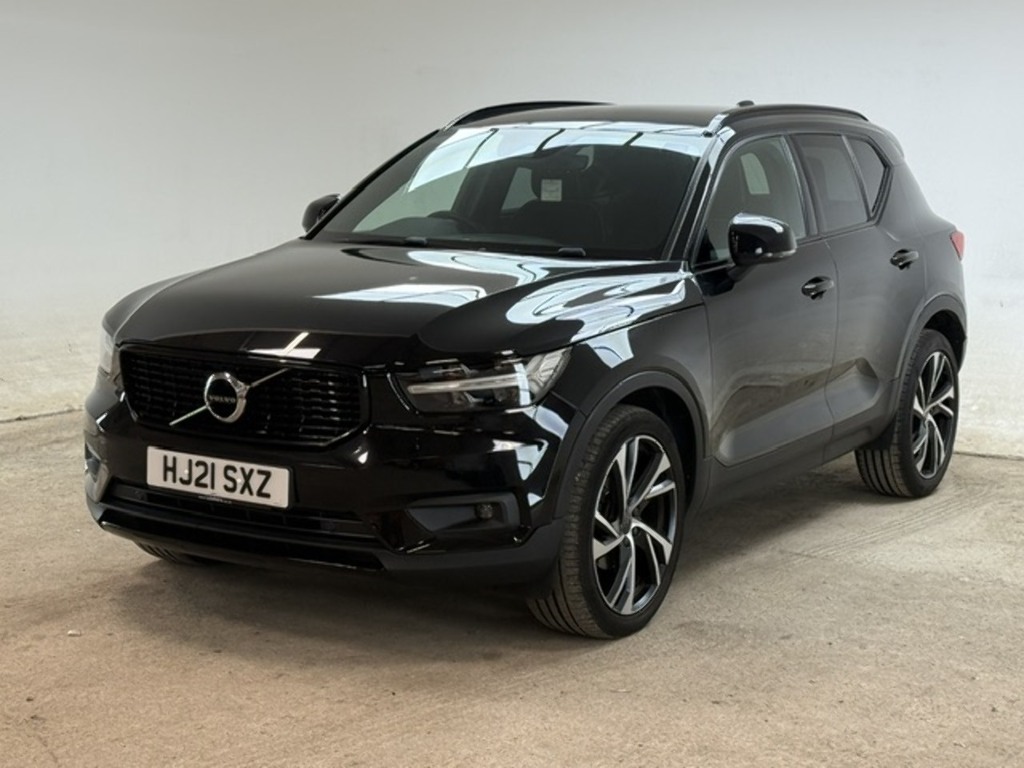 Volvo XC40 T3 R-design Pro U685 Ulez Black #3