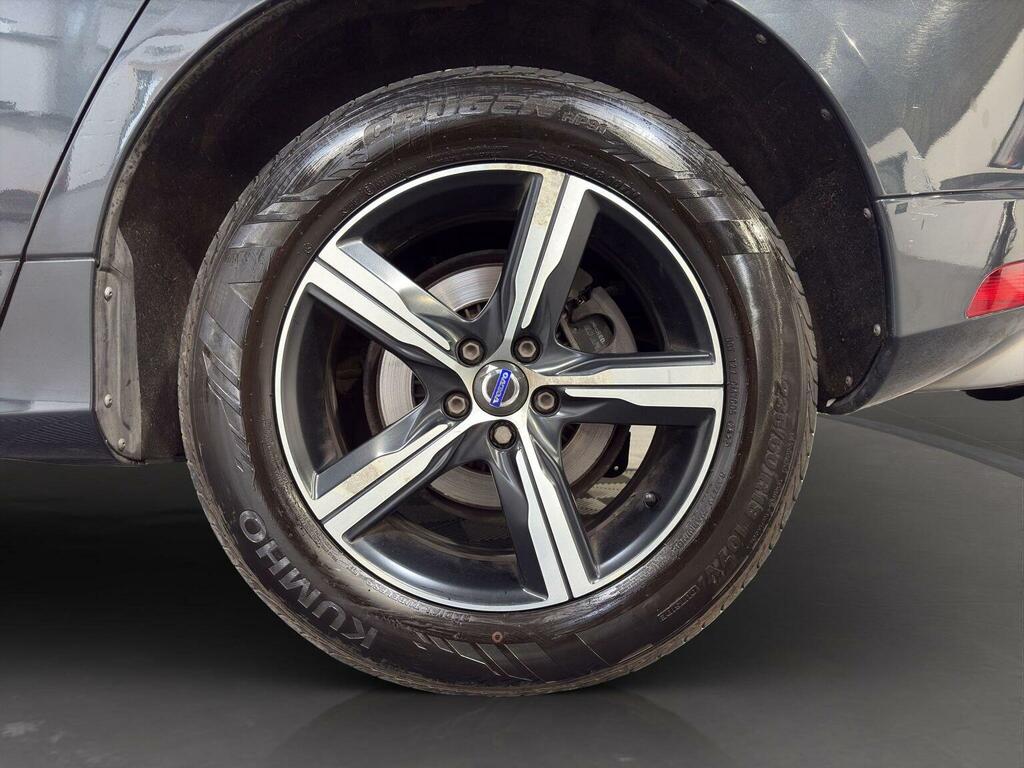 Volvo XC60 D5 R-design Lux Nav White #24