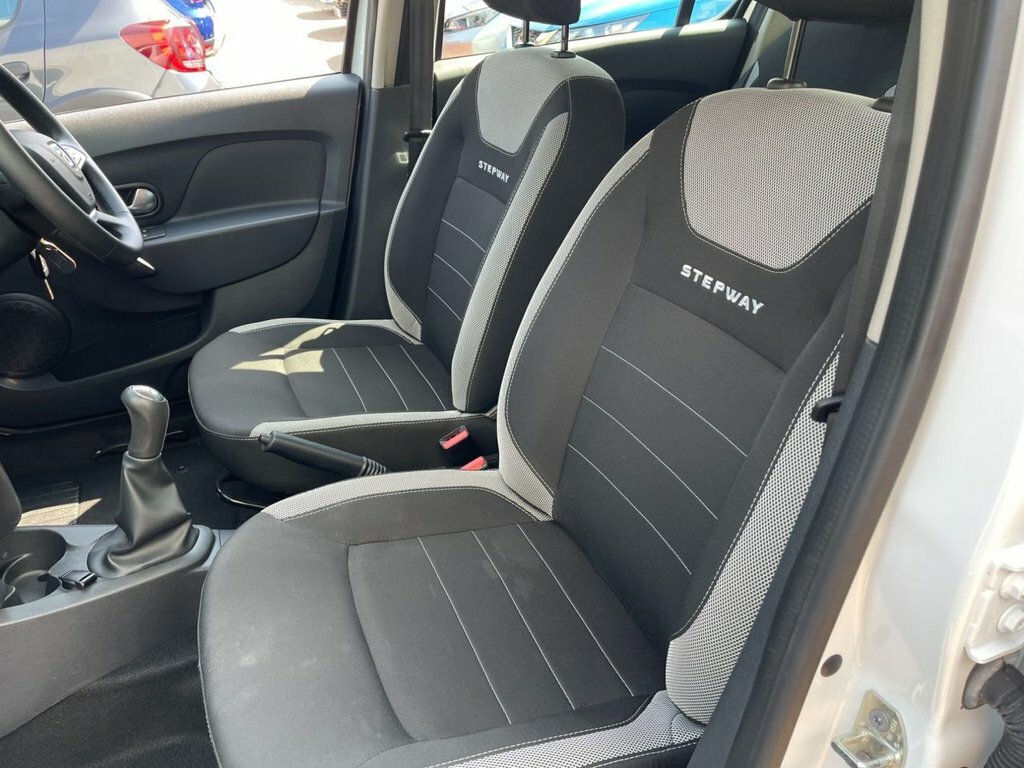 Dacia Sandero Stepway 0.9 Tce Essential White #26