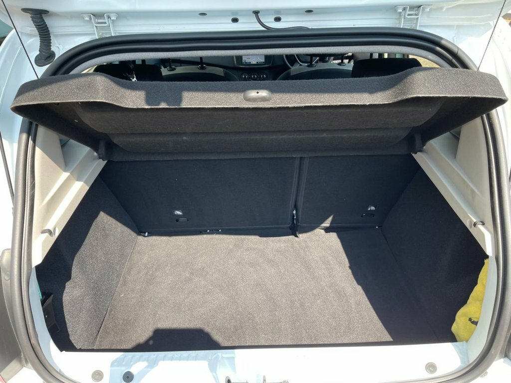 Dacia Sandero Stepway 0.9 Tce Essential White #19