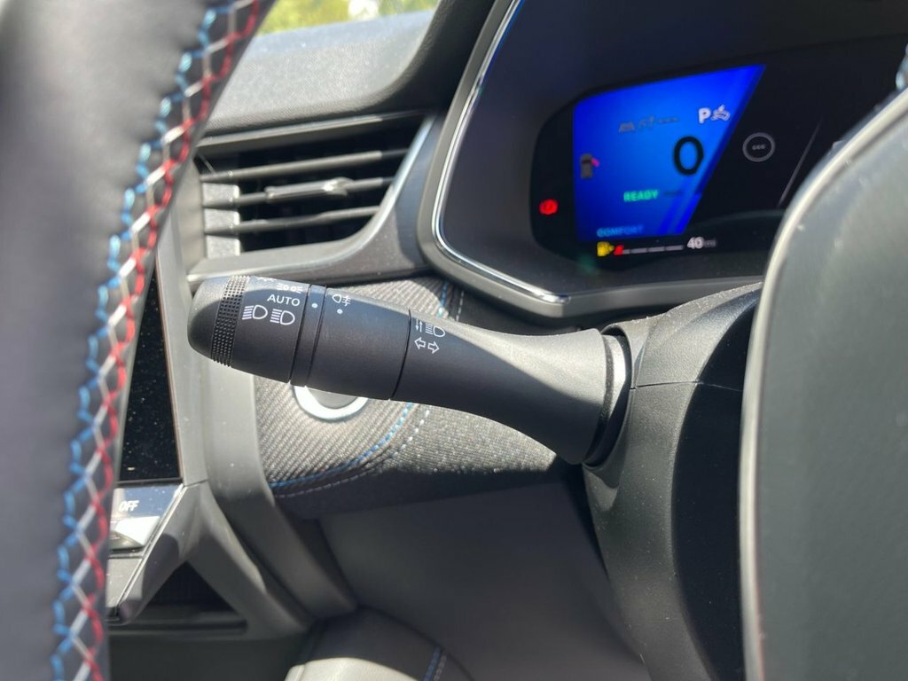 Renault Symbioz 1.6 E-tech Fhev 145 Iconic Esprit Alpine Red #9