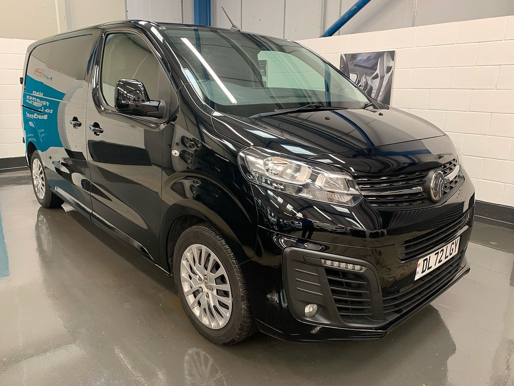 Vauxhall Vivaro Turbo D 2700 Pro U3157 Ulez Black