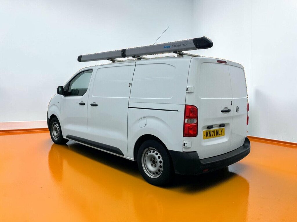 Vauxhall Vivaro Turbo D 2700 Dynamic U3167 Ulez KN71MLY White #4