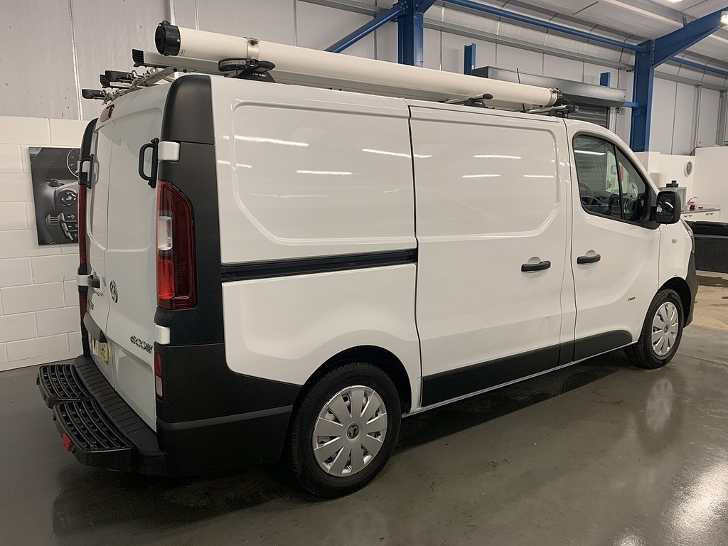 Vauxhall Vivaro Cdti 2900 Ecoflex U3174 White #3