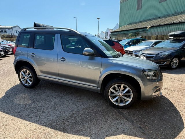 Skoda Yeti 1.2 Tsi Se Suv Euro 6 S S 110 Grey #2