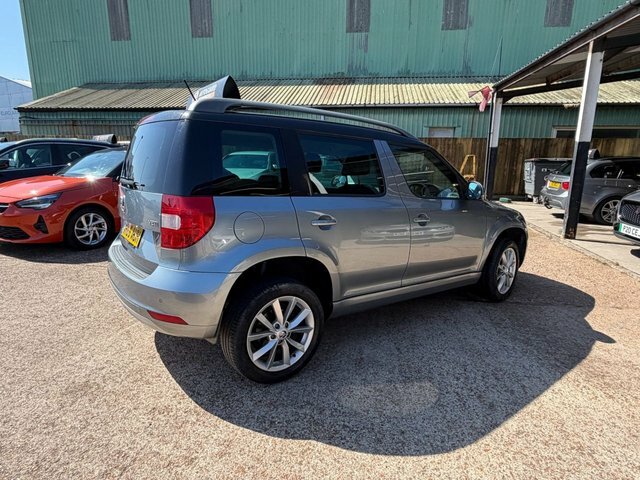 Skoda Yeti 1.2 Tsi Se Suv Euro 6 S S 110 Grey #6