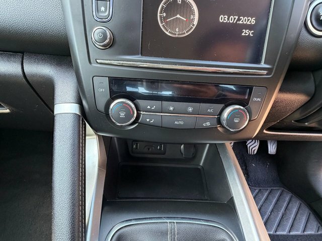 Renault Kadjar Suv 1.6 Dci Signature Nav Euro 6 Ss 20181 Red #26