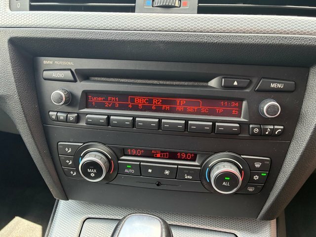 BMW 3 Series 2.0 320I Se Touring Euro 5 Ss Black #28