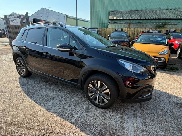 Peugeot 2008 1.2 Puretech Allure Premium Suv Black