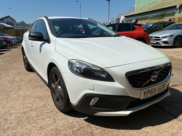Volvo V40 Cross Country 1.6 D2 Lux Nav Hatchback Euro 5 White