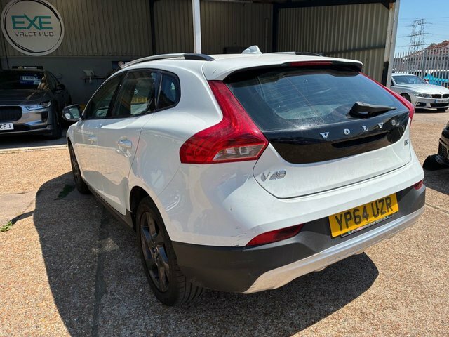 Volvo V40 Cross Country 1.6 D2 Lux Nav Hatchback Euro 5 White #3
