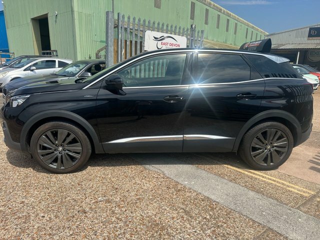 Peugeot 3008 1.6 Bluehdi Gt Line Suv Euro 6 CV17URZ Black #4