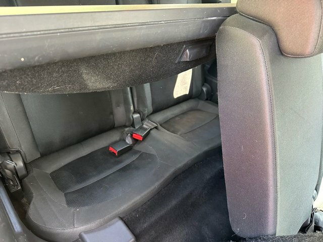 Nissan Qashqai+2 Plus 2 Dci N-tec White #33