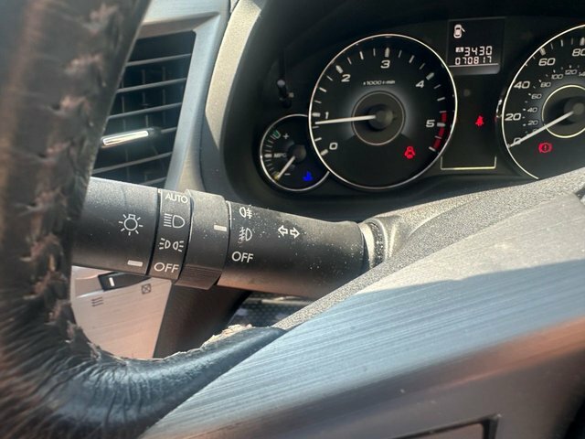 Subaru Legacy I Se Grey #26