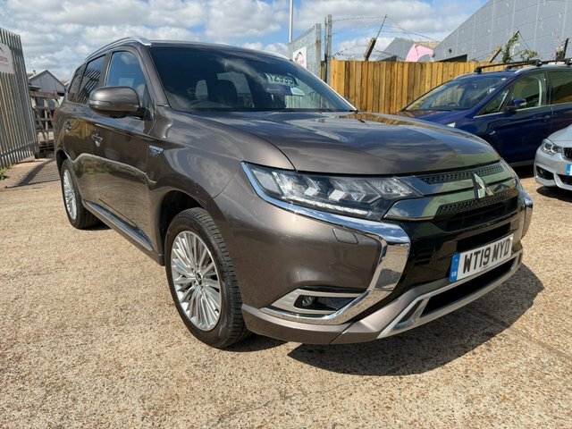 Mitsubishi Outlander 2.4 Phev Juro Black #20