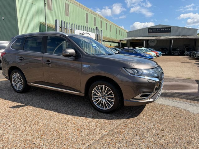 Mitsubishi Outlander 2.4H Twinmotor 13.8Kwh 4H Suv Plug-in H Brown