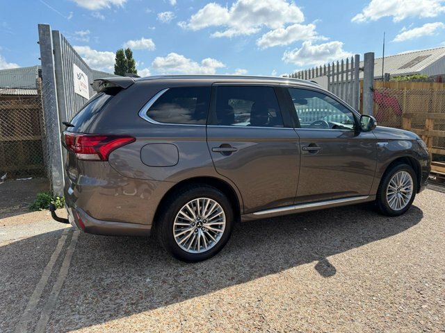 Mitsubishi Outlander 2.4H Twinmotor 13.8Kwh 4H Suv Plug-in H Brown #6
