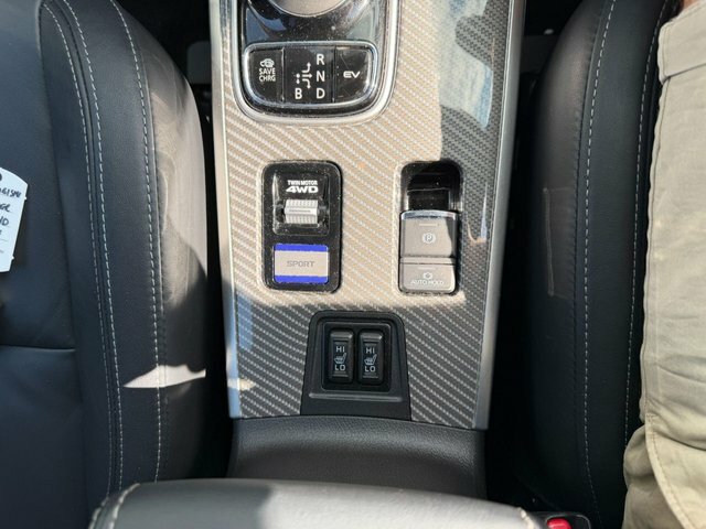 Mitsubishi Outlander 2.4 Phev Juro Black #37