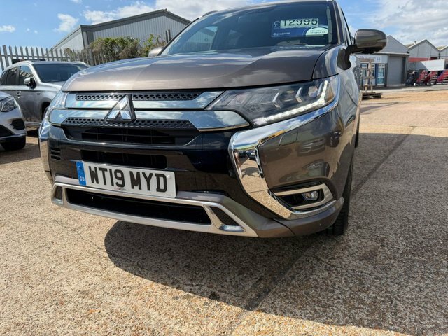 Mitsubishi Outlander 2.4 Phev Juro Black #17