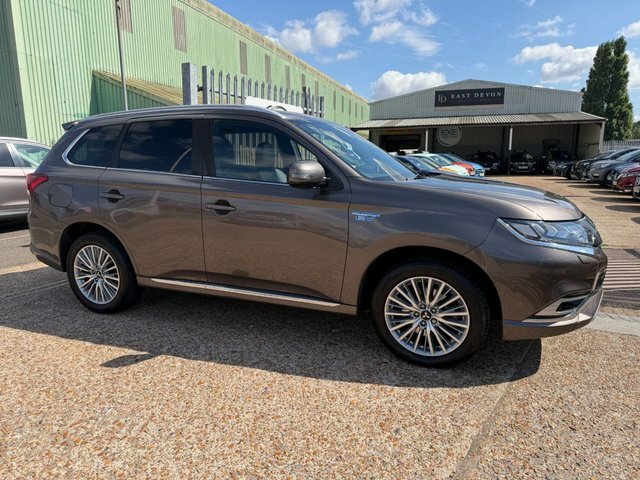 Mitsubishi Outlander 2.4H Twinmotor 13.8Kwh 4H Suv Plug-in H Brown #2