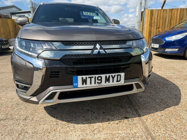 Mitsubishi Outlander 2.4 Phev Juro Black #19