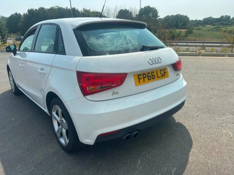 Audi A1 Sportback Tfsi Sport White #5