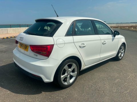 Audi A1 Sportback Tfsi Sport White #6