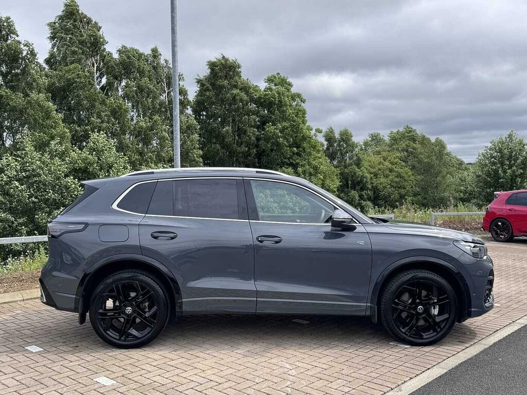 Volkswagen Tiguan 1.5 Tsi Ehybrid R-line Dsg SL75XHU Grey #4