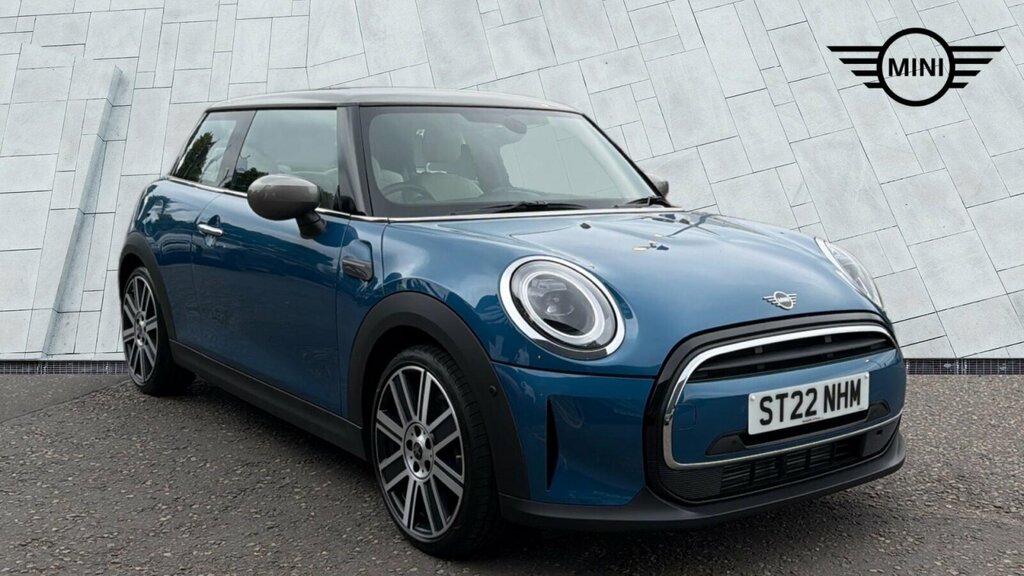Mini Hatch 3-Door Hatch Cooper Exclusive ST22NHM Blue