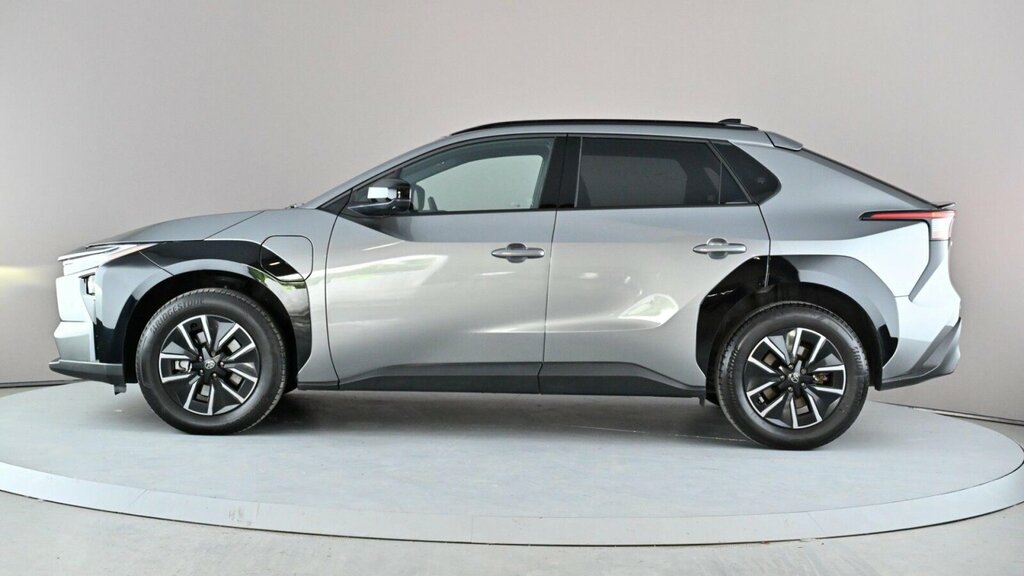 Toyota bZ4X 73.1Kwh Design Suv 224 Ps SM75PFJ Grey #4